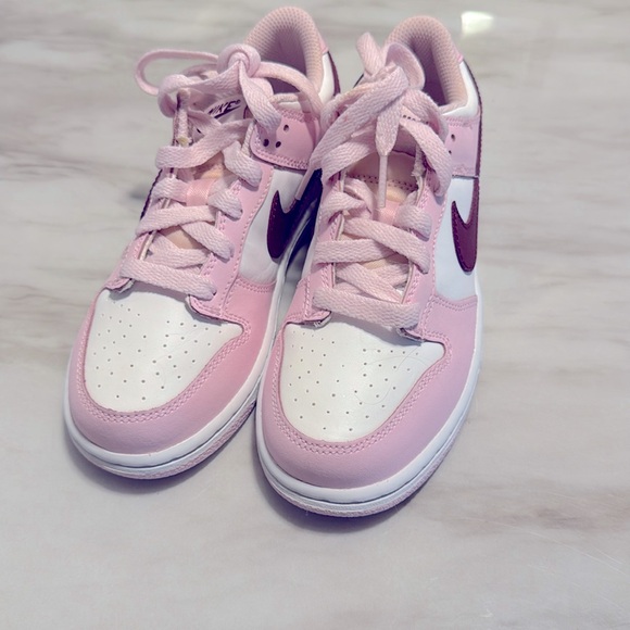 Nike Other - Nike Dunks “Valentines Day Addition “